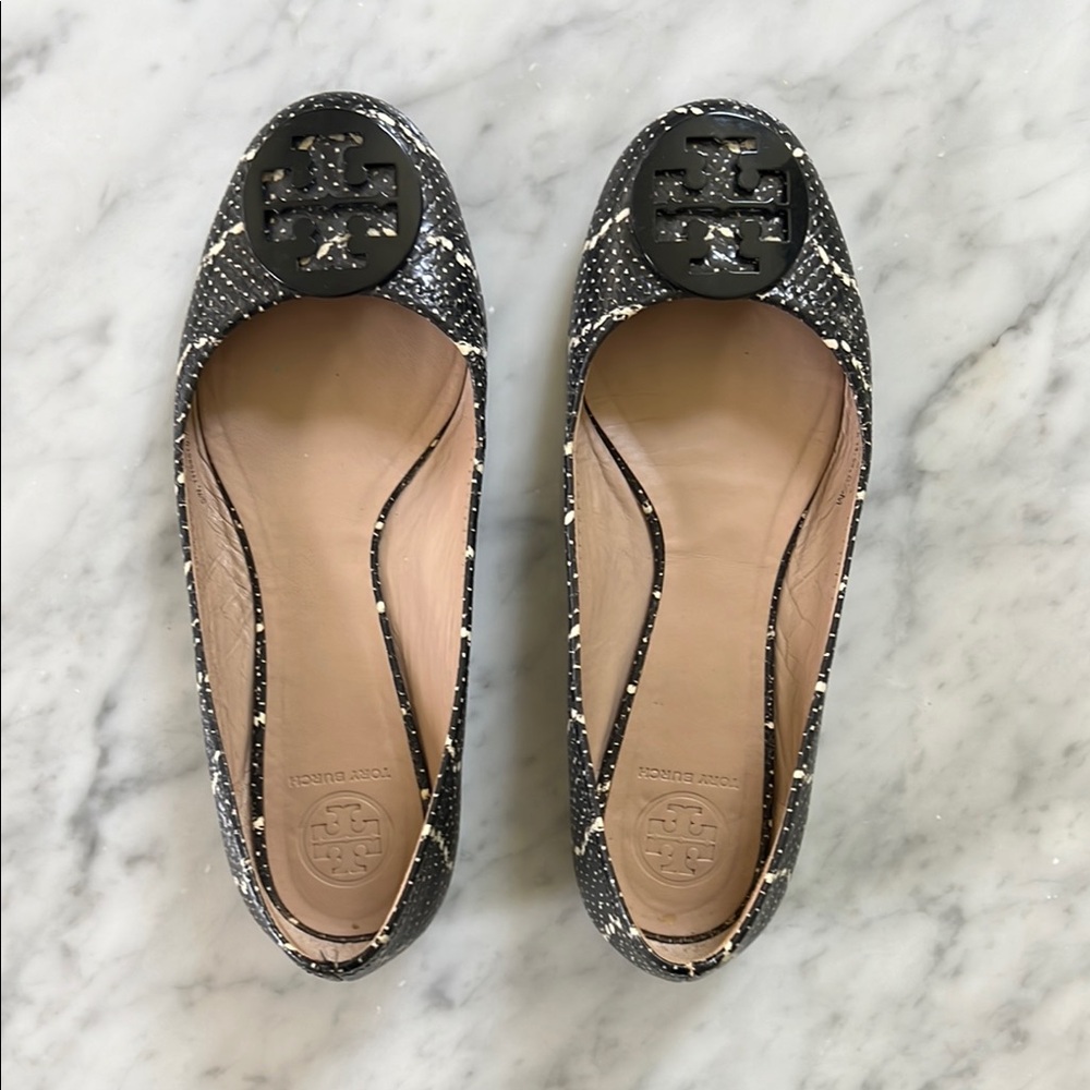 Tory Burch Black and Cream Snakeskin Ballet Flats - size 8.5